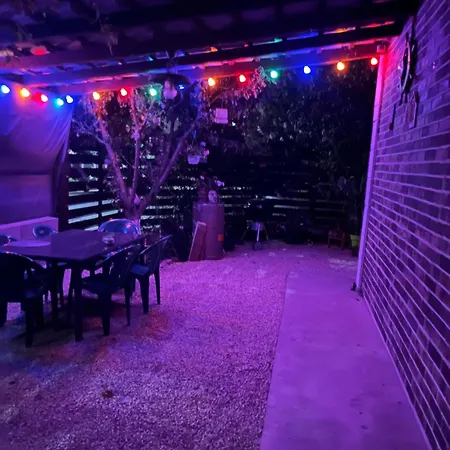 Elenys Apartman Dél-Eforie